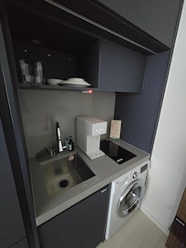 세탁기는 모래로 인하여 고장발생으로 사용이 안된다하네요 참고해주세요!