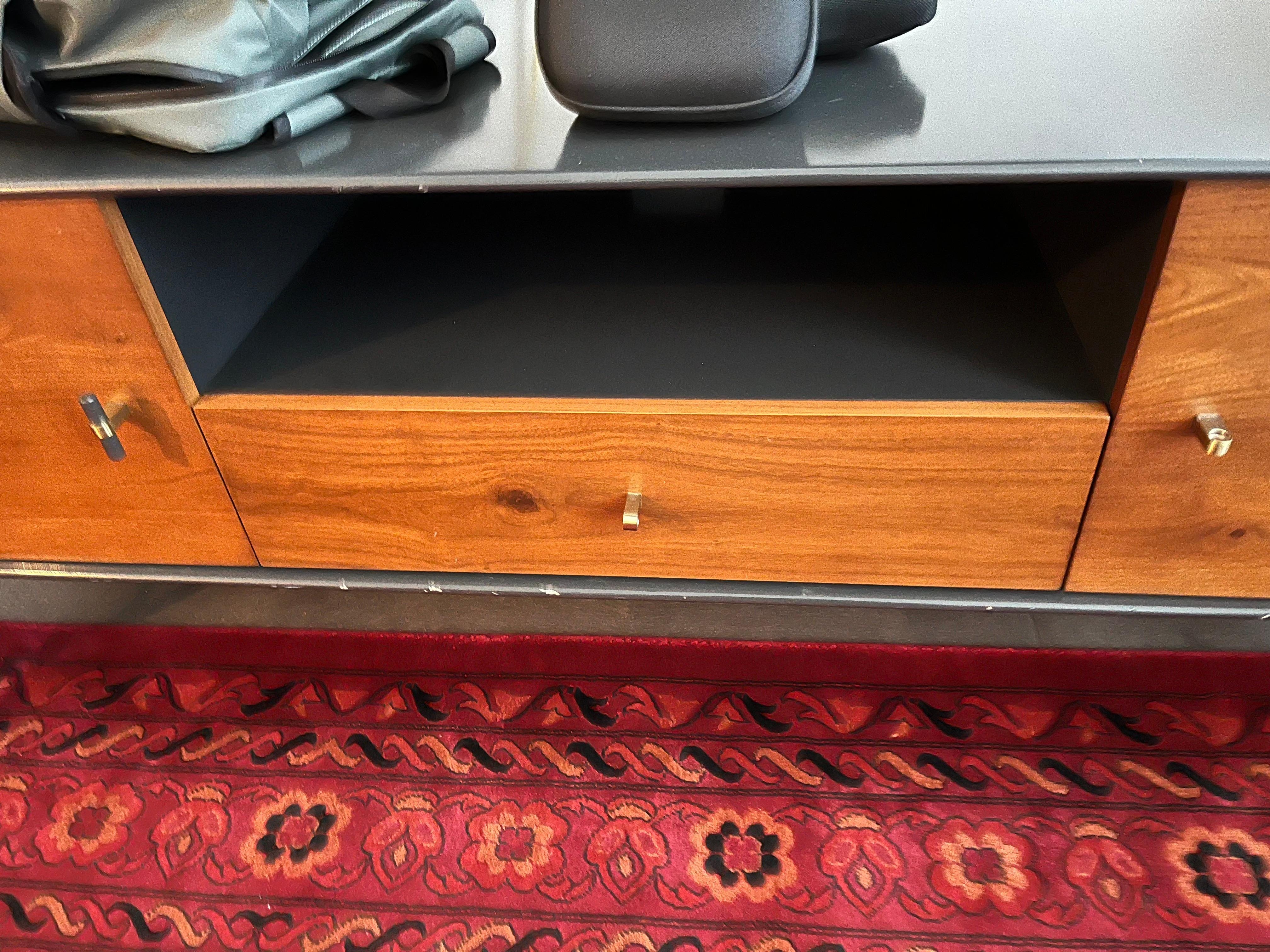 Missing hardware on entertainment table