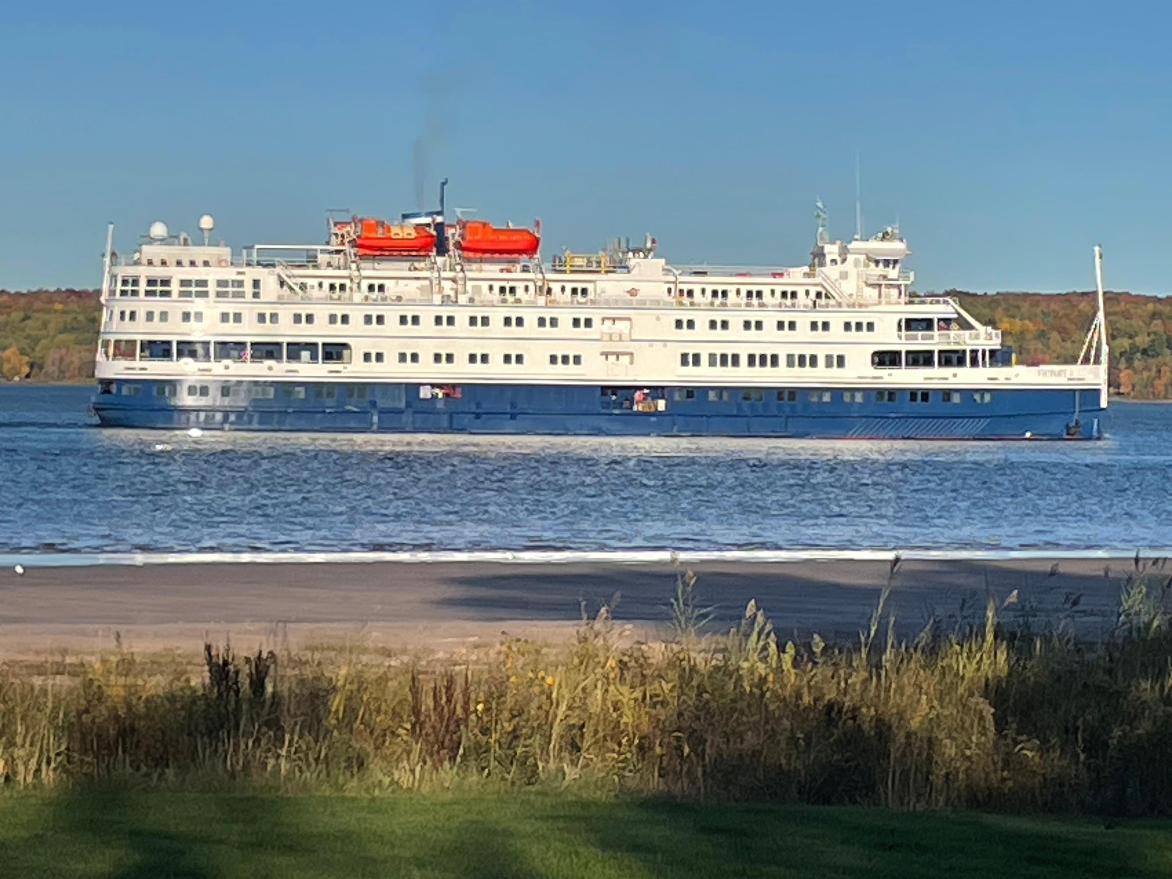 Vista l or ll passenger ship downbound to Mackinaw Island