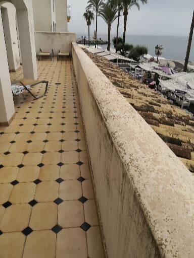 En 60 kvm lang terrasse 