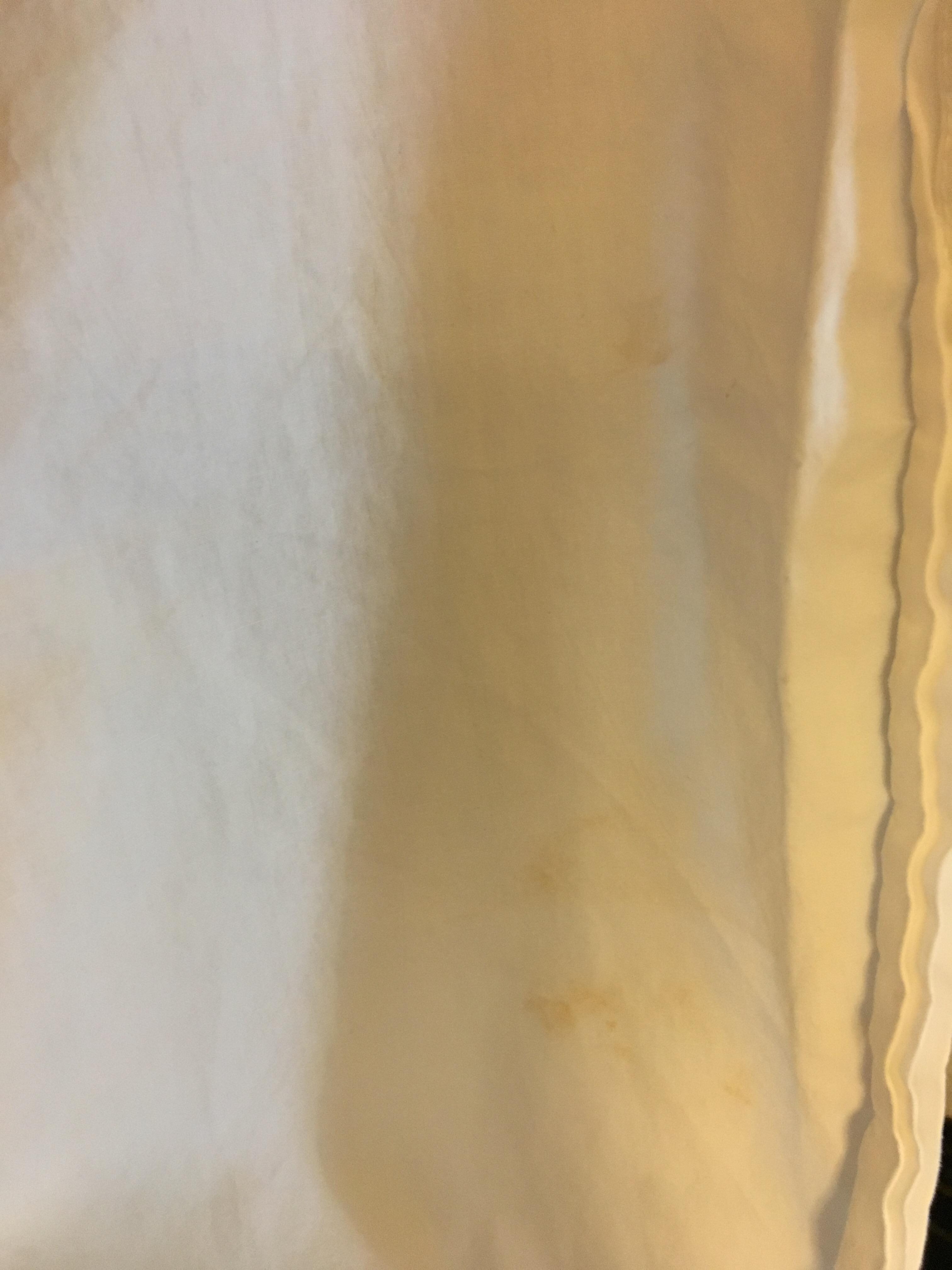 Very suspicious stain. Not delightful