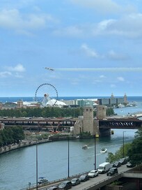 The air show was in town and we got a glimpse as they flew up and down Lake Michigan.
They even buzzed the buildings!