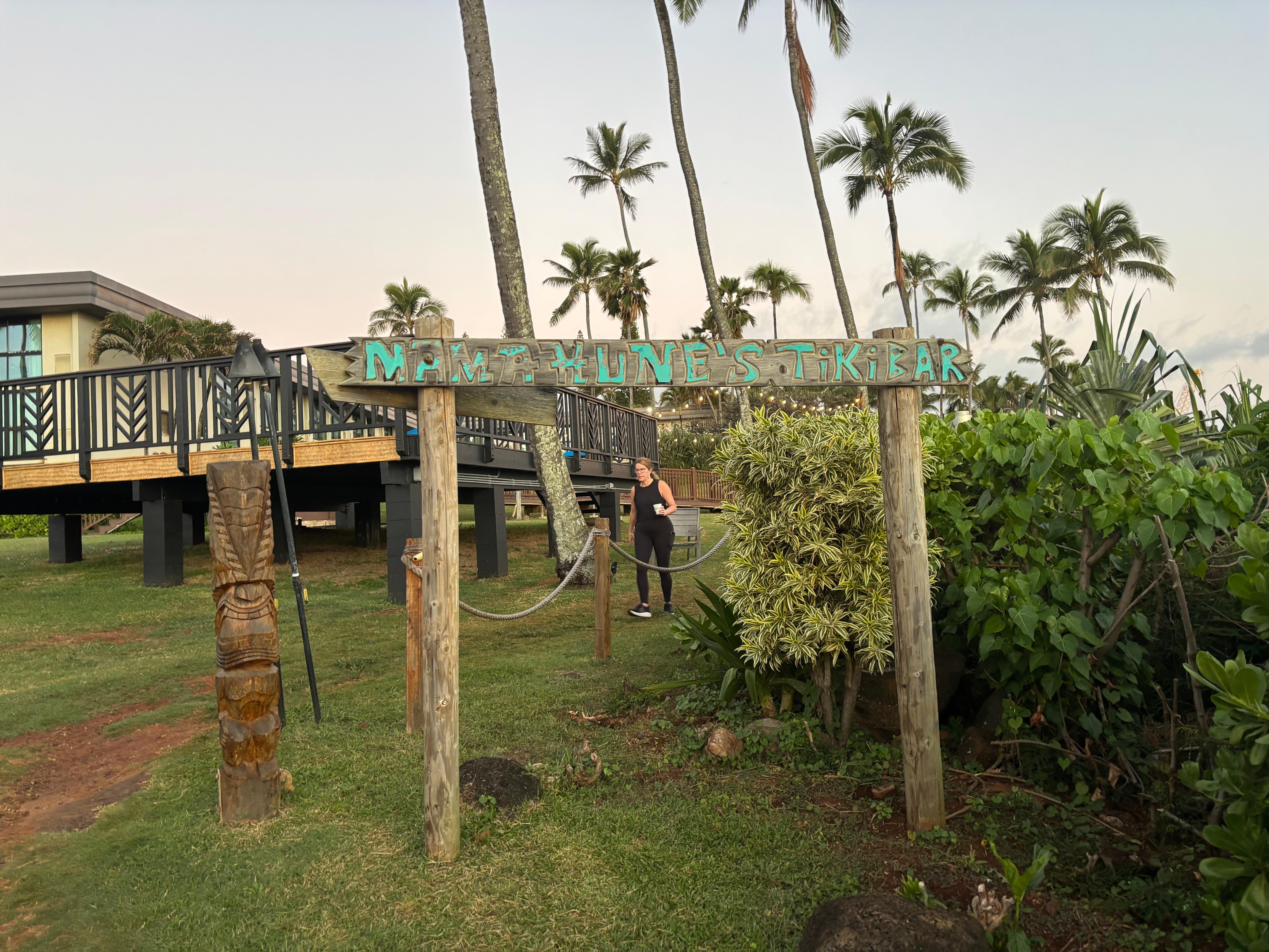 Tiki bar