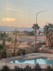 Great, hot tub and pool