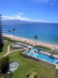 View from the balcony of 1015
