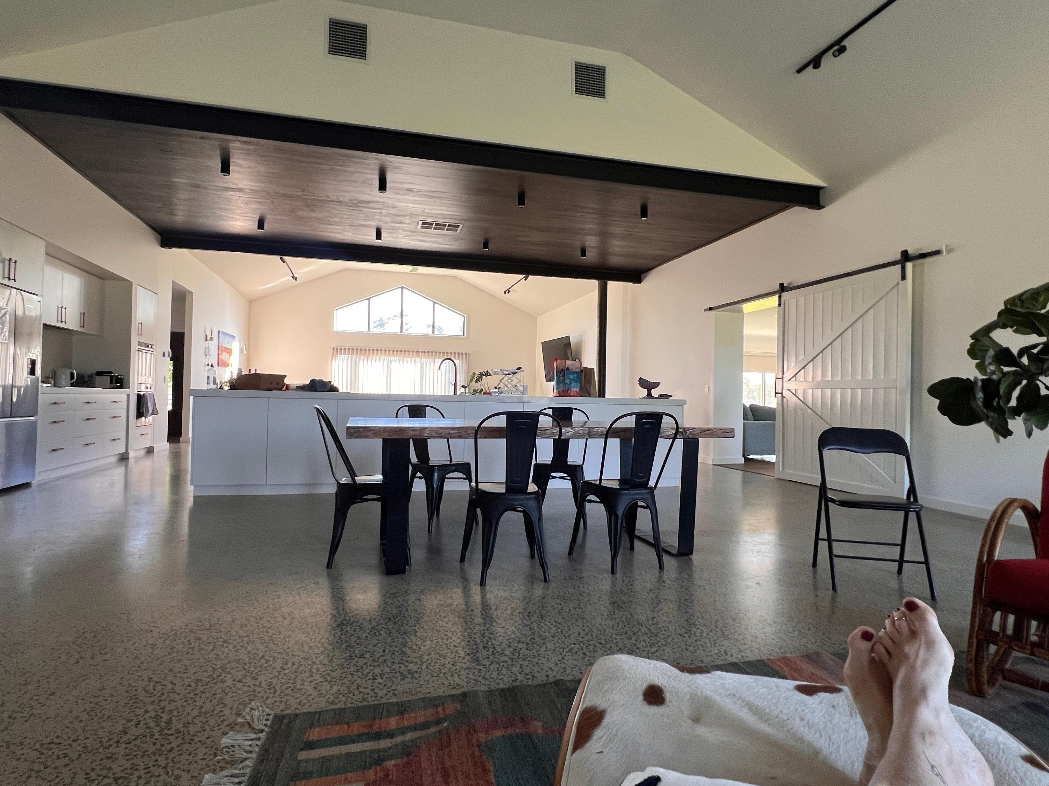 Gorgeous living area and kitchen 