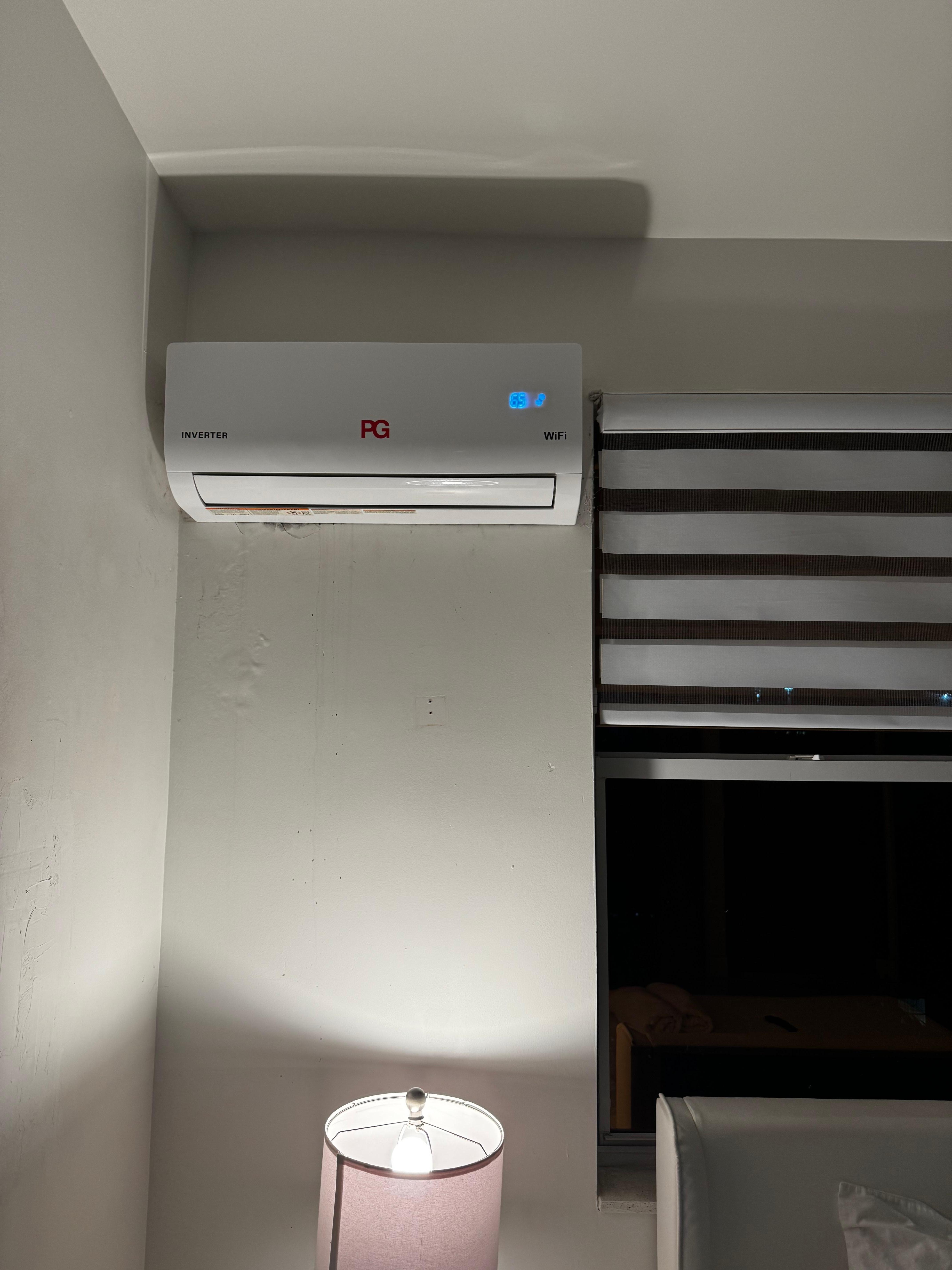 Ac on the ceiling, where I’m supposed to manually shut off.. dirty ac unit 