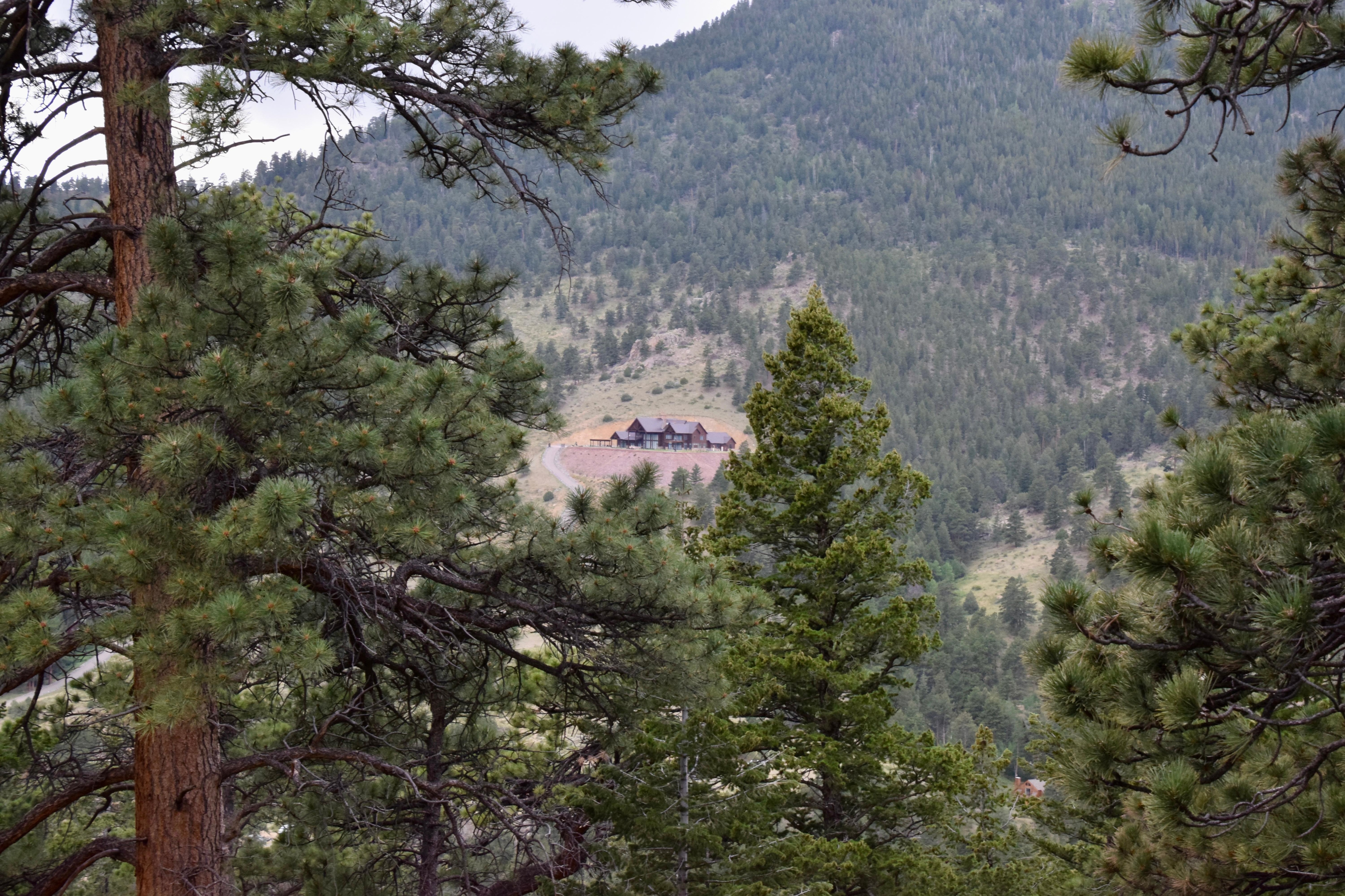 The neighbors are not close!  LOTS of privacy!!