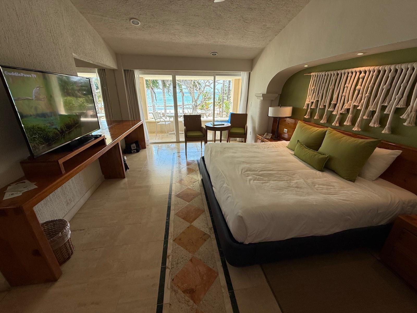 King size bed with spacious room