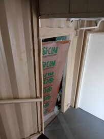 Corredor de acesso a escada