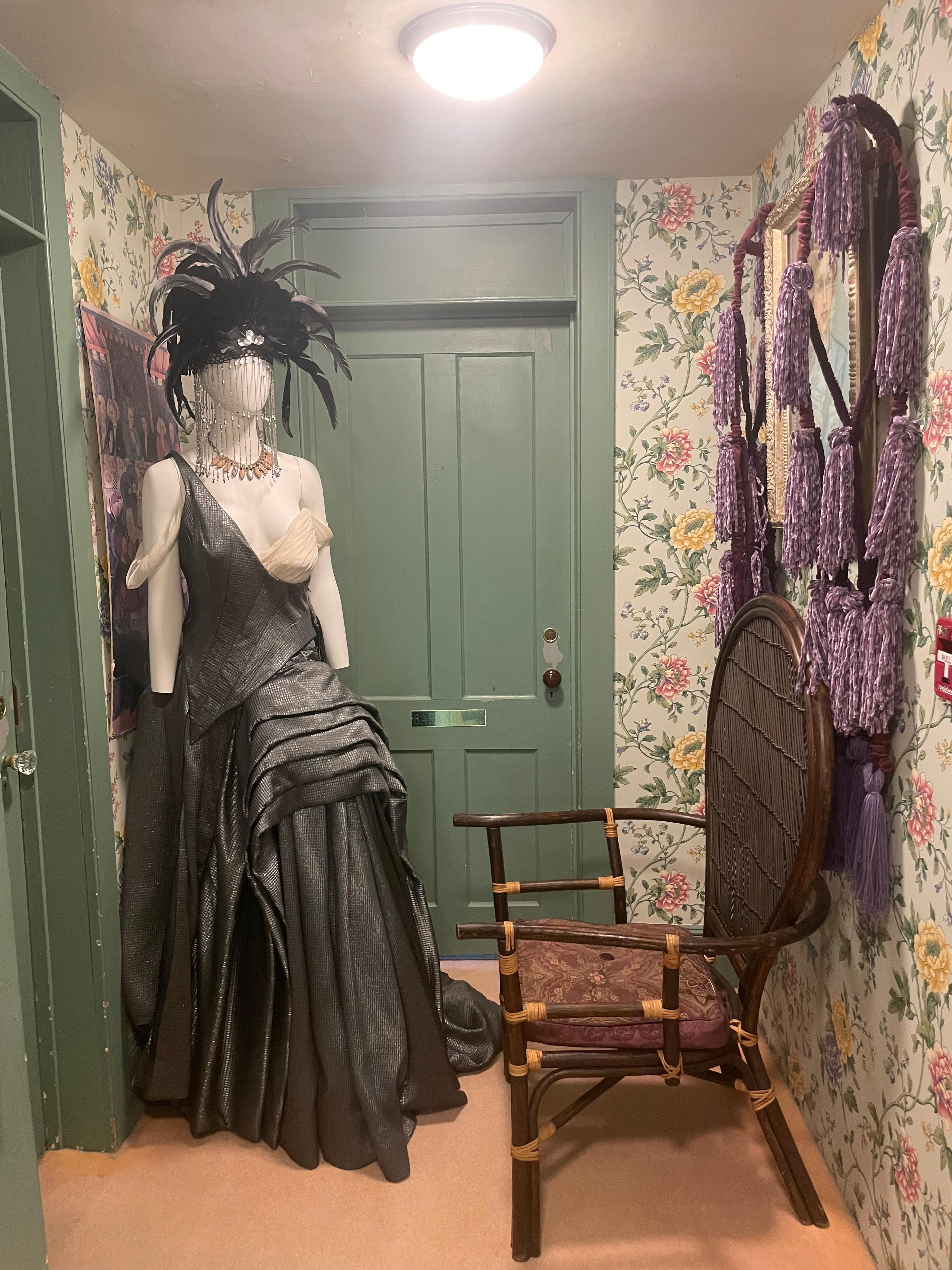Third floor decor