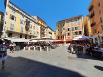 Fra gamlebyen rett ved hotellet