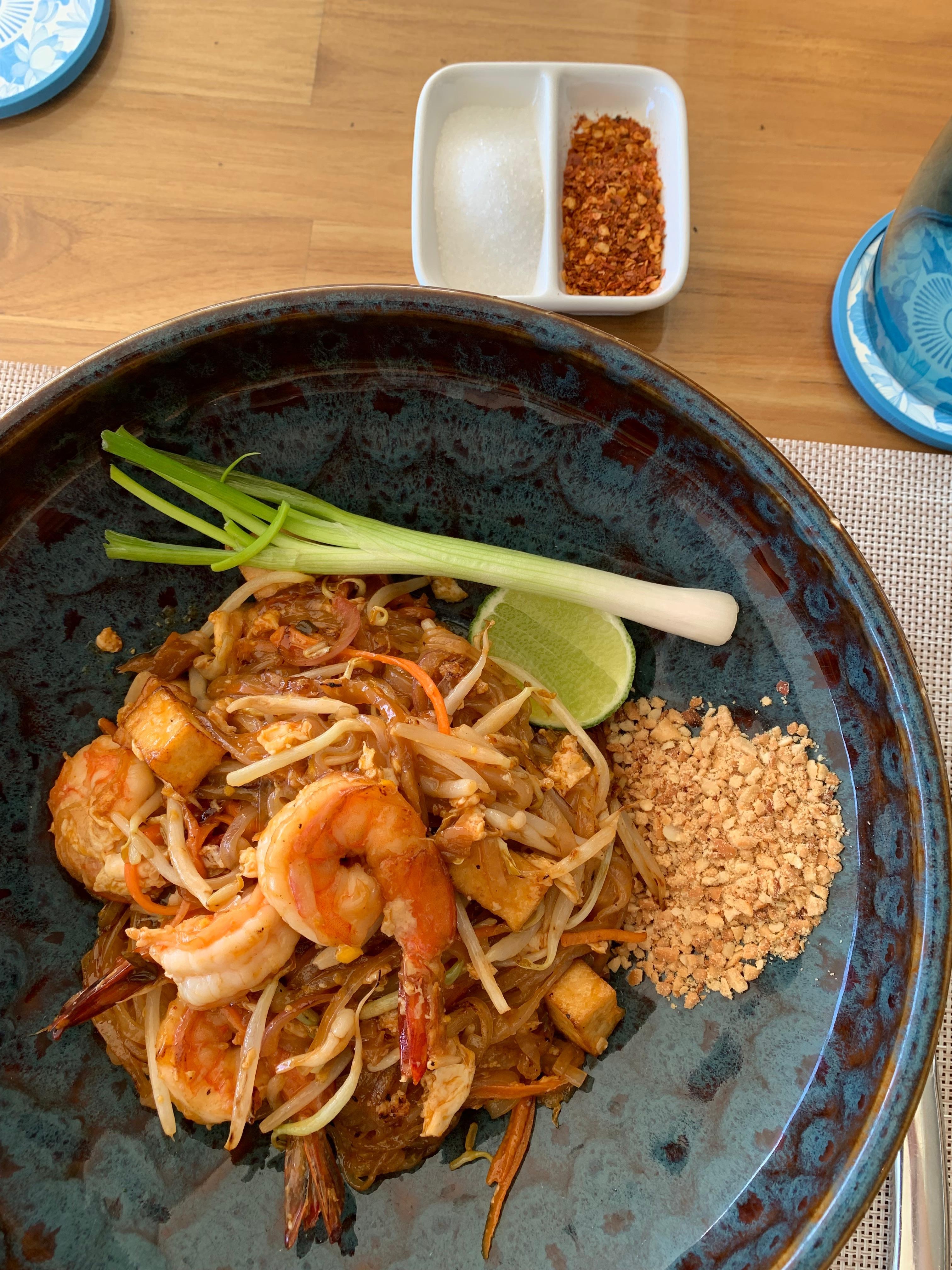 Lunch pad thai