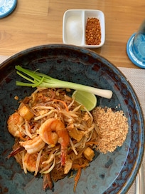 Lunch pad thai