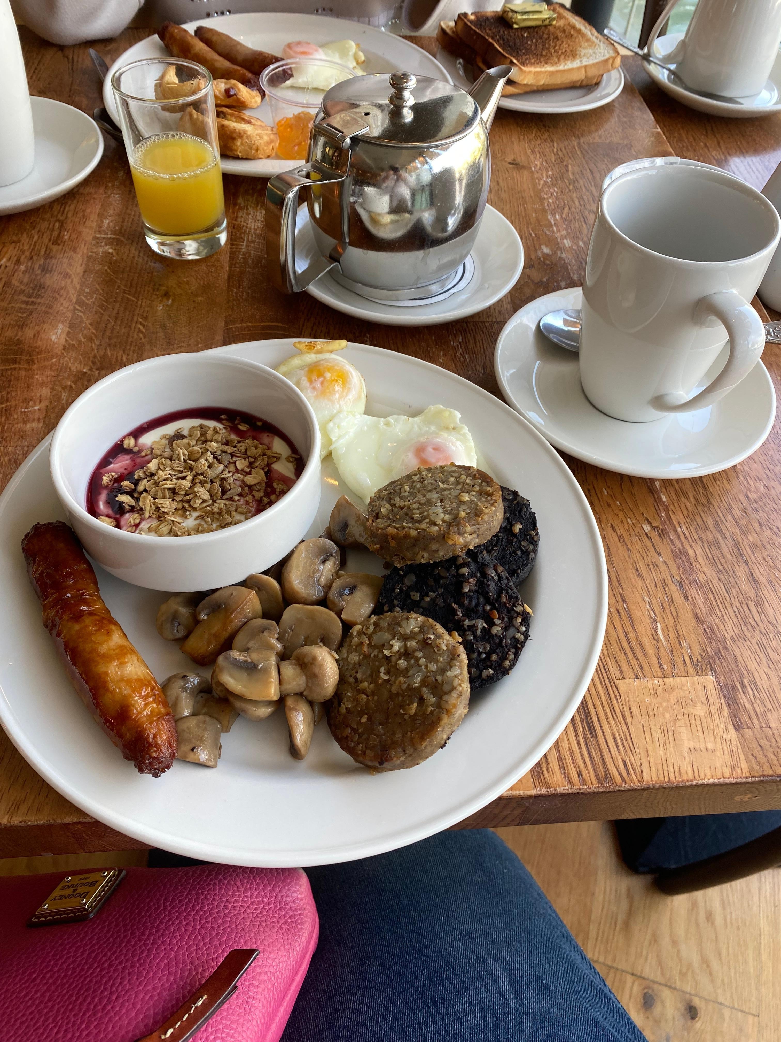 Delicious full Irish breakfast at buffet. 