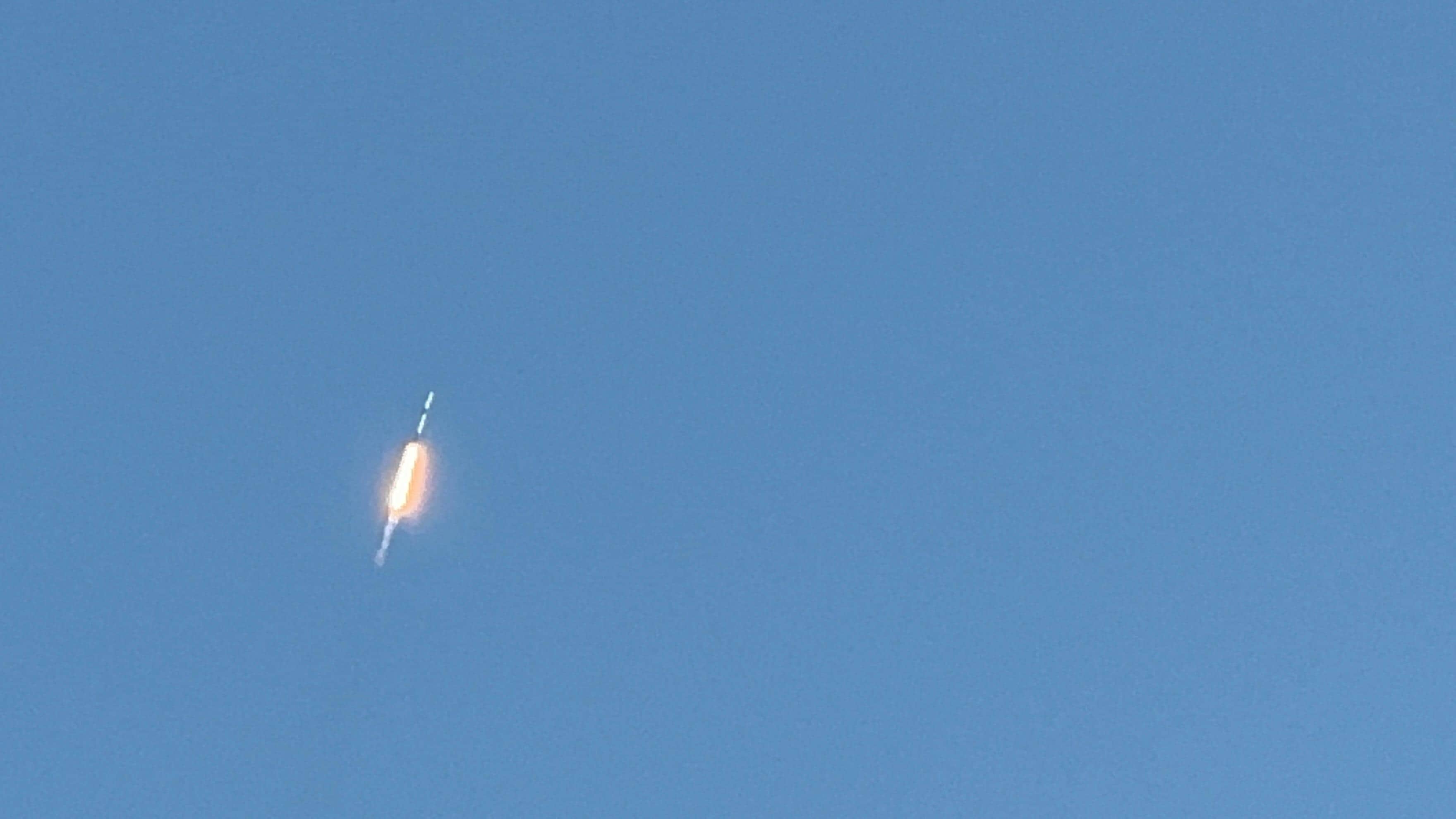 Starlink launch from the Beach taken April 02 2026 at 7.50am 