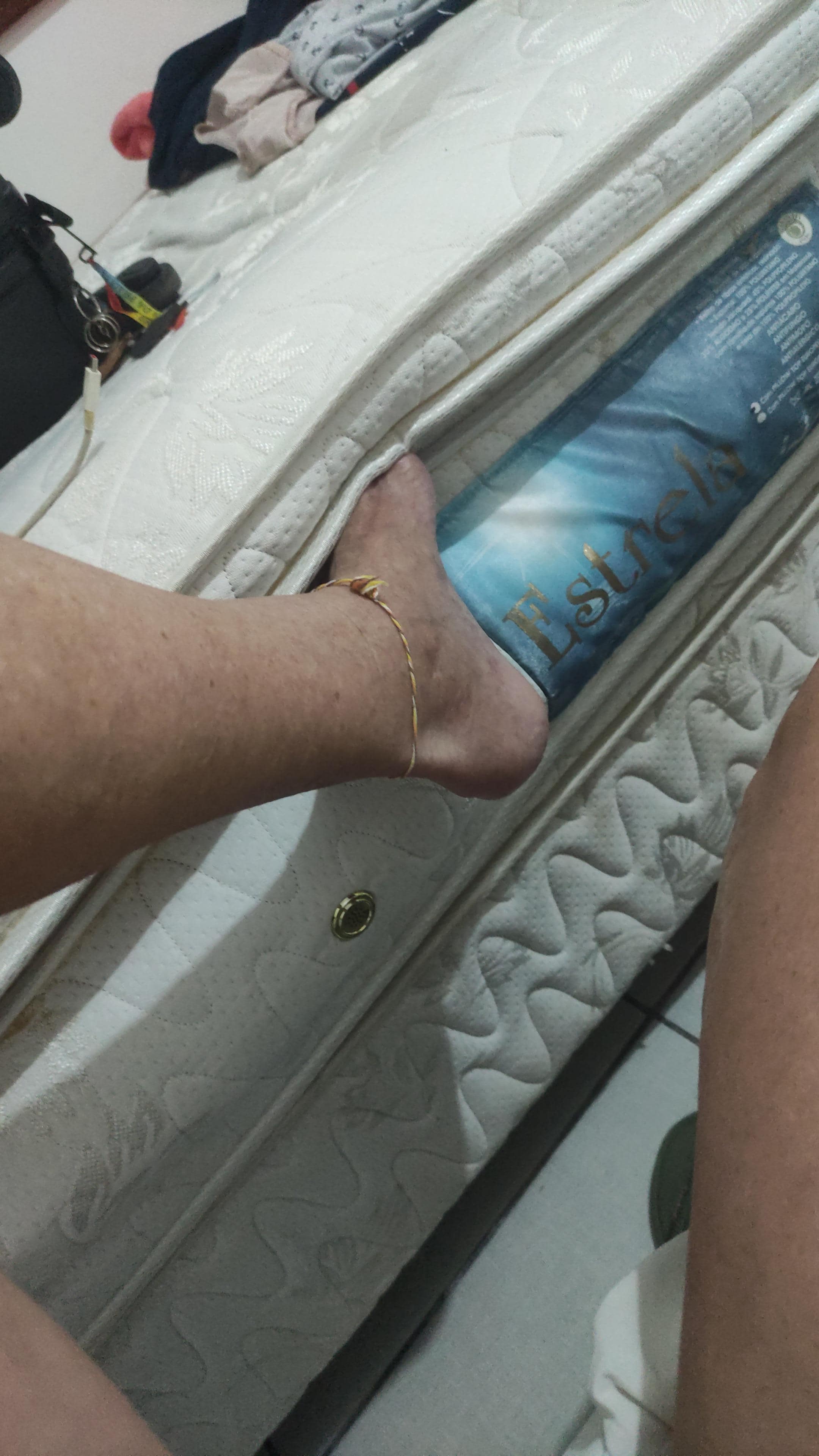 Colchão horrível chegava tar dobrando de tão velho