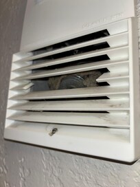 Un poco sucio el extractor