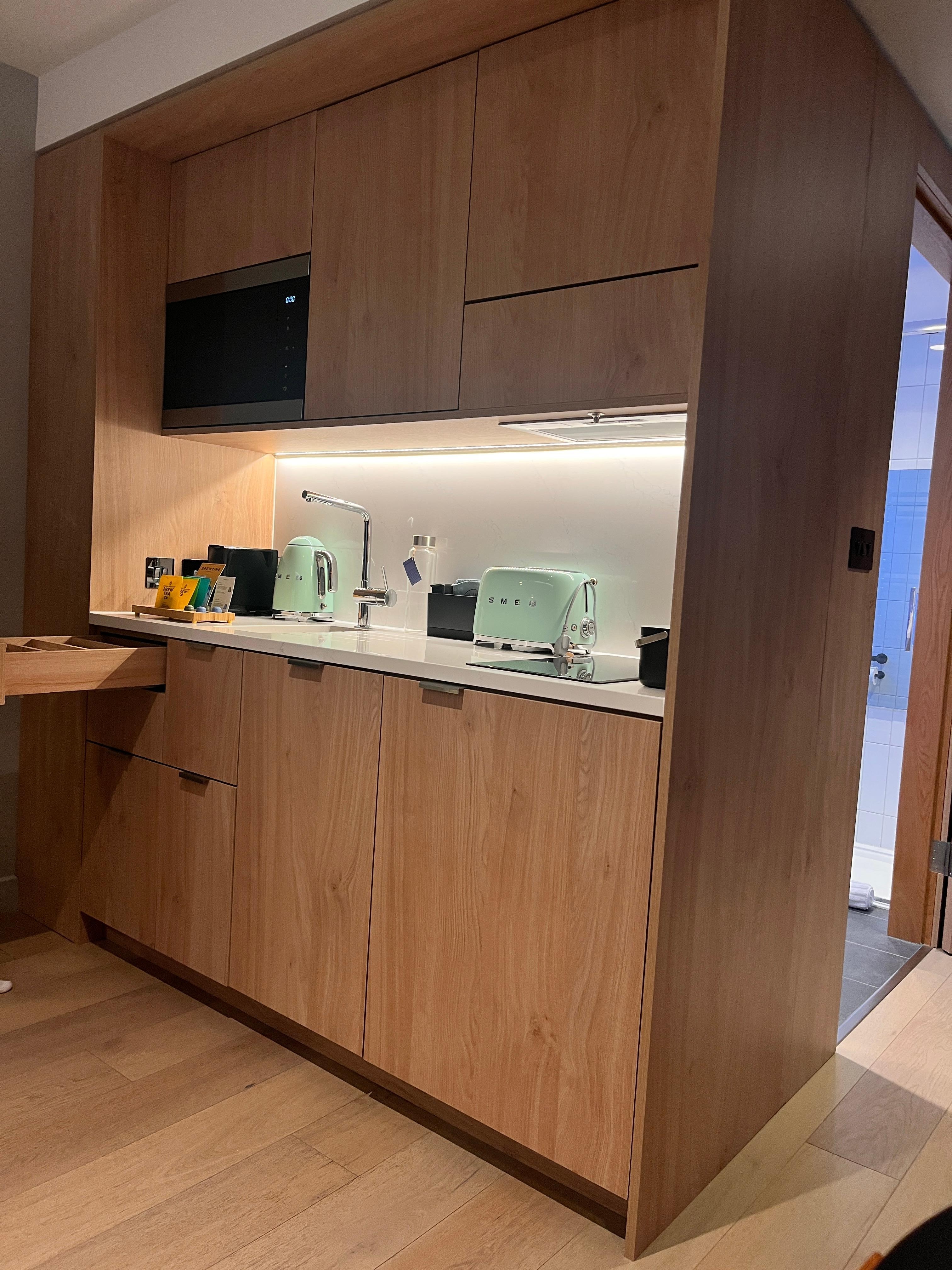 Die Küchenzeile, sobald etwas leer war haben wir super schnell auf Anfrage wieder aufgefüllt bekommen. (Z.B. Spülmaschinentabs)