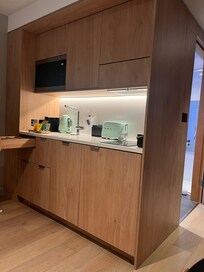 Die Küchenzeile, sobald etwas leer war haben wir super schnell auf Anfrage wieder aufgefüllt bekommen. (Z.B. Spülmaschinentabs)