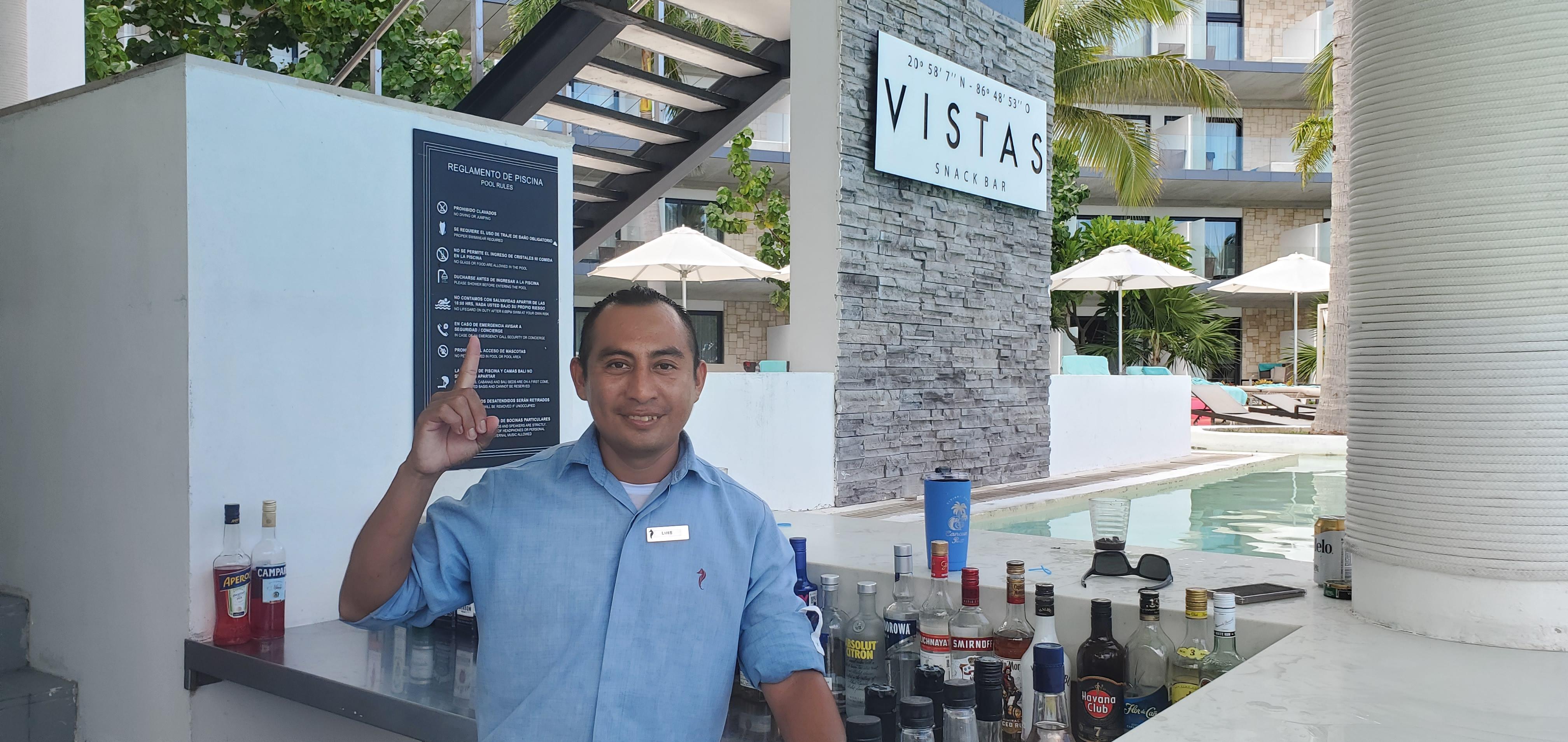 Luis..Bar Vistas