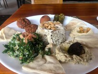 Great food nearby