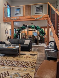 We used a stand-alone balloon arch for the wedding party