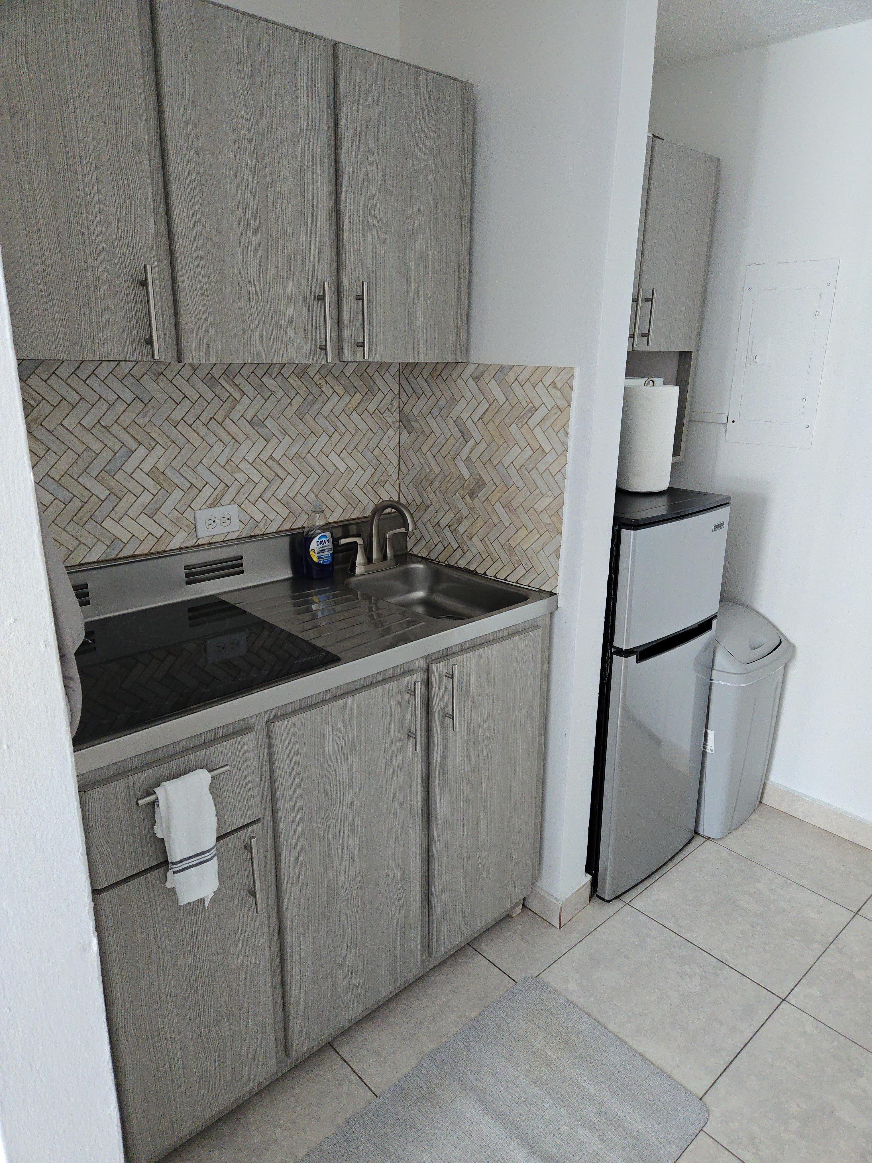 Fully furnished kitchenette.