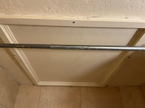 Shower rod and ceiling in shower (enlarge to see issue)