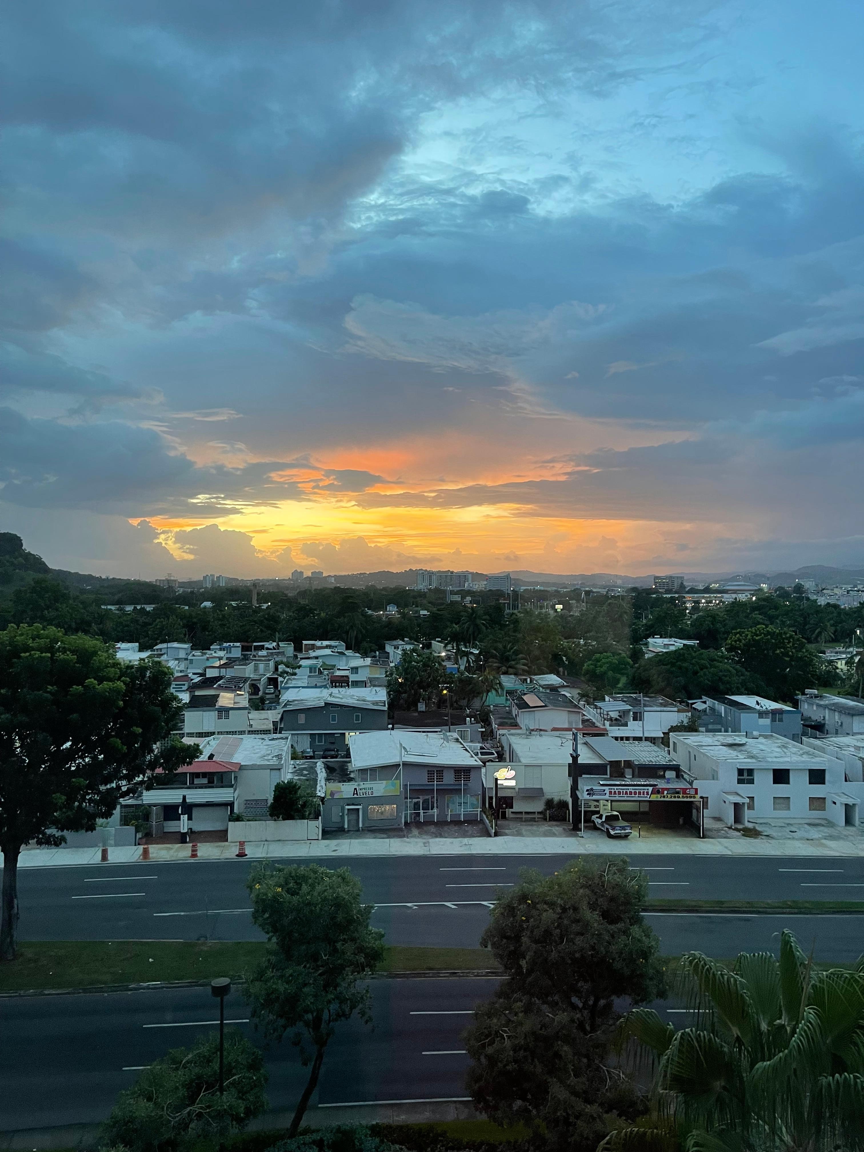 Una vista hermosa del amanecer desde una de las habitaciones. 