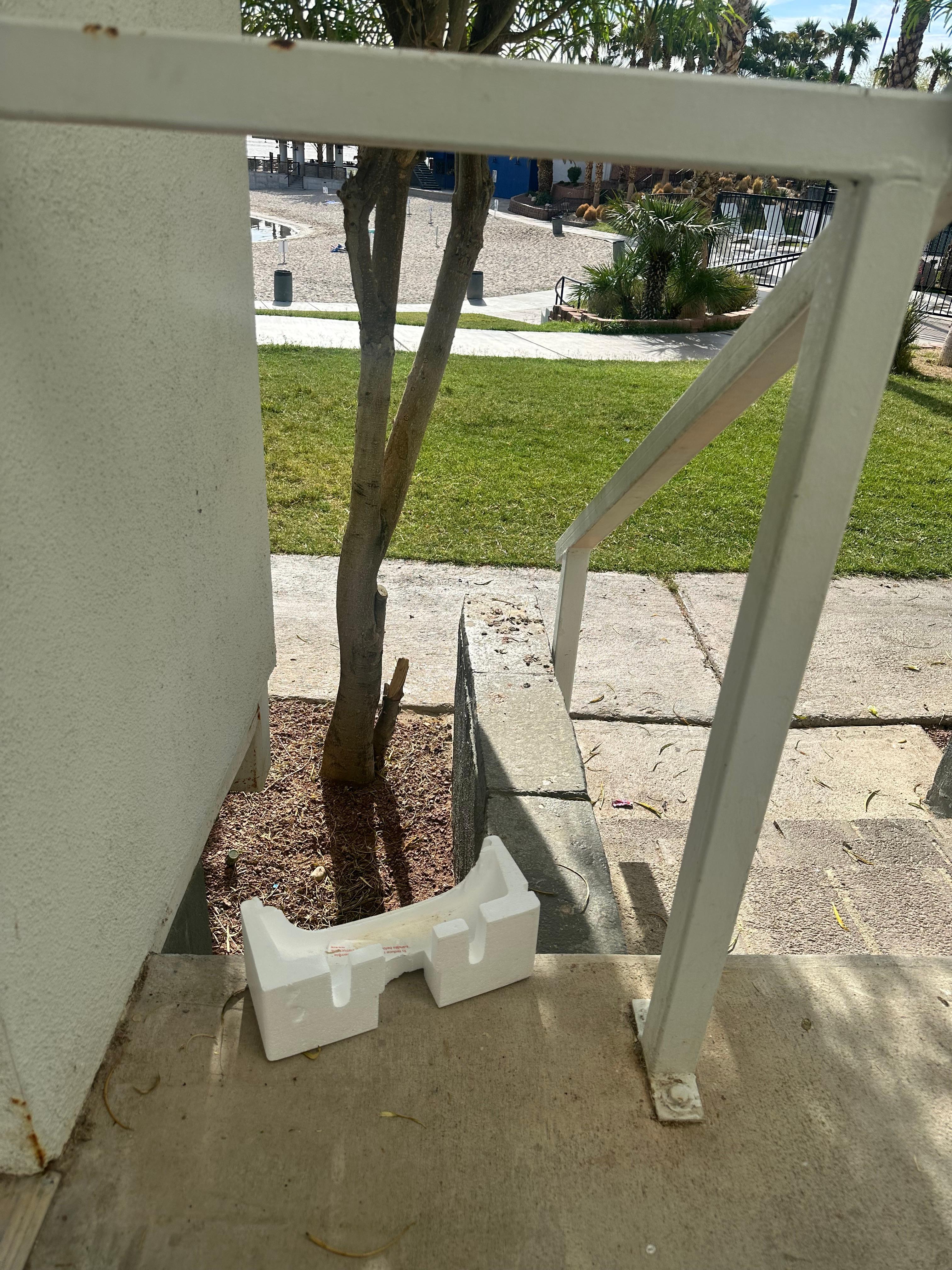Rubbish left on steps by previous guests