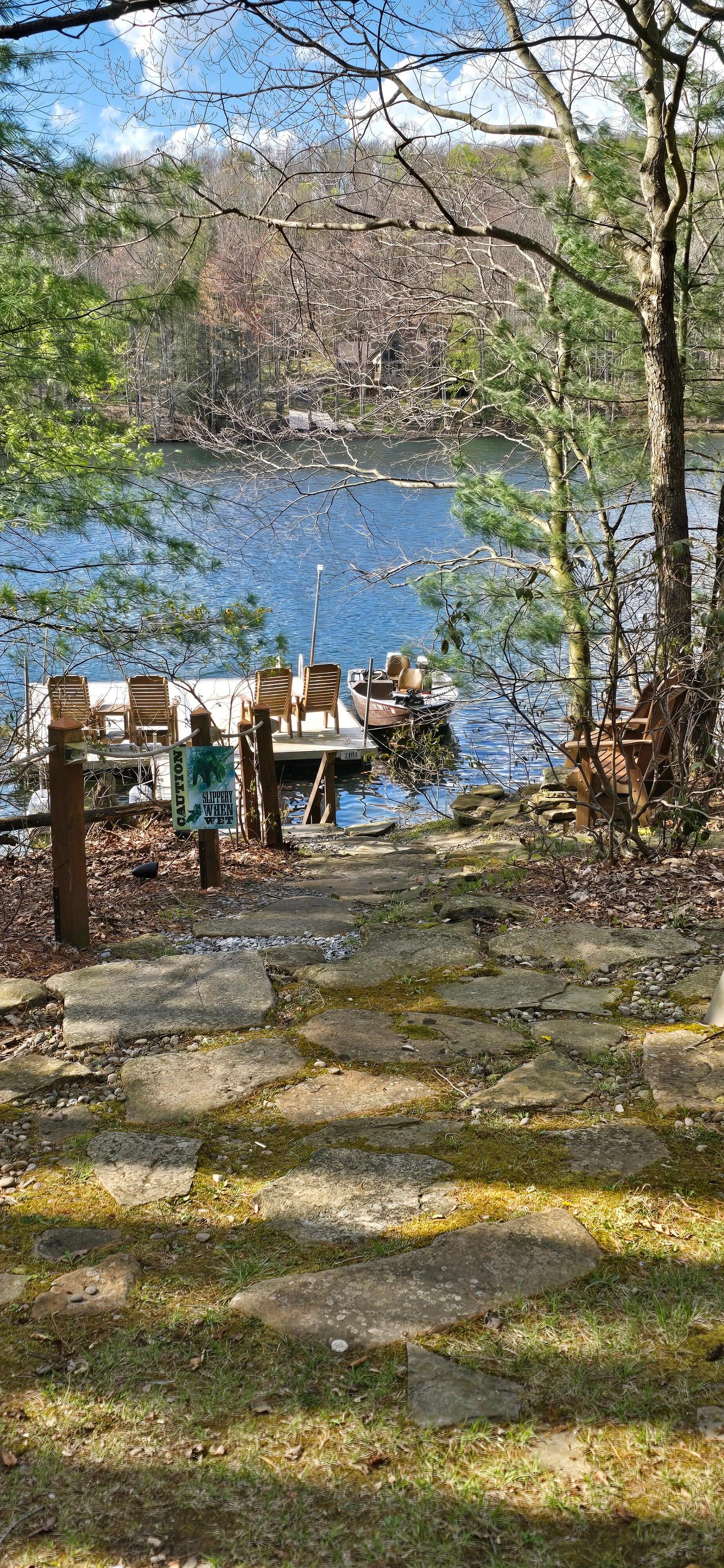 We LOVED Owls Nest.  Truly a cozy, fun, beautiful place to enjoy time away. 