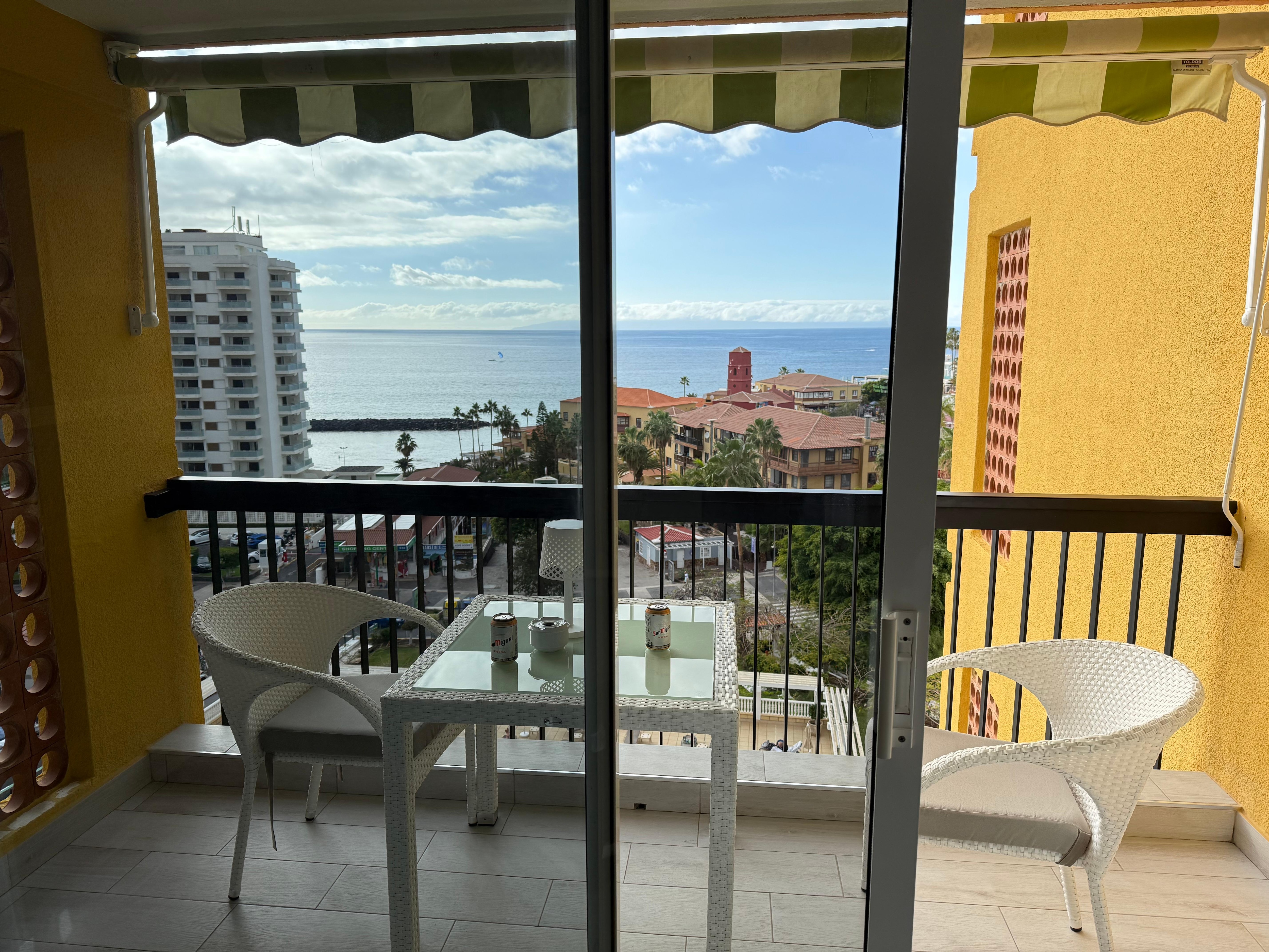 Blick durchs Fenster 