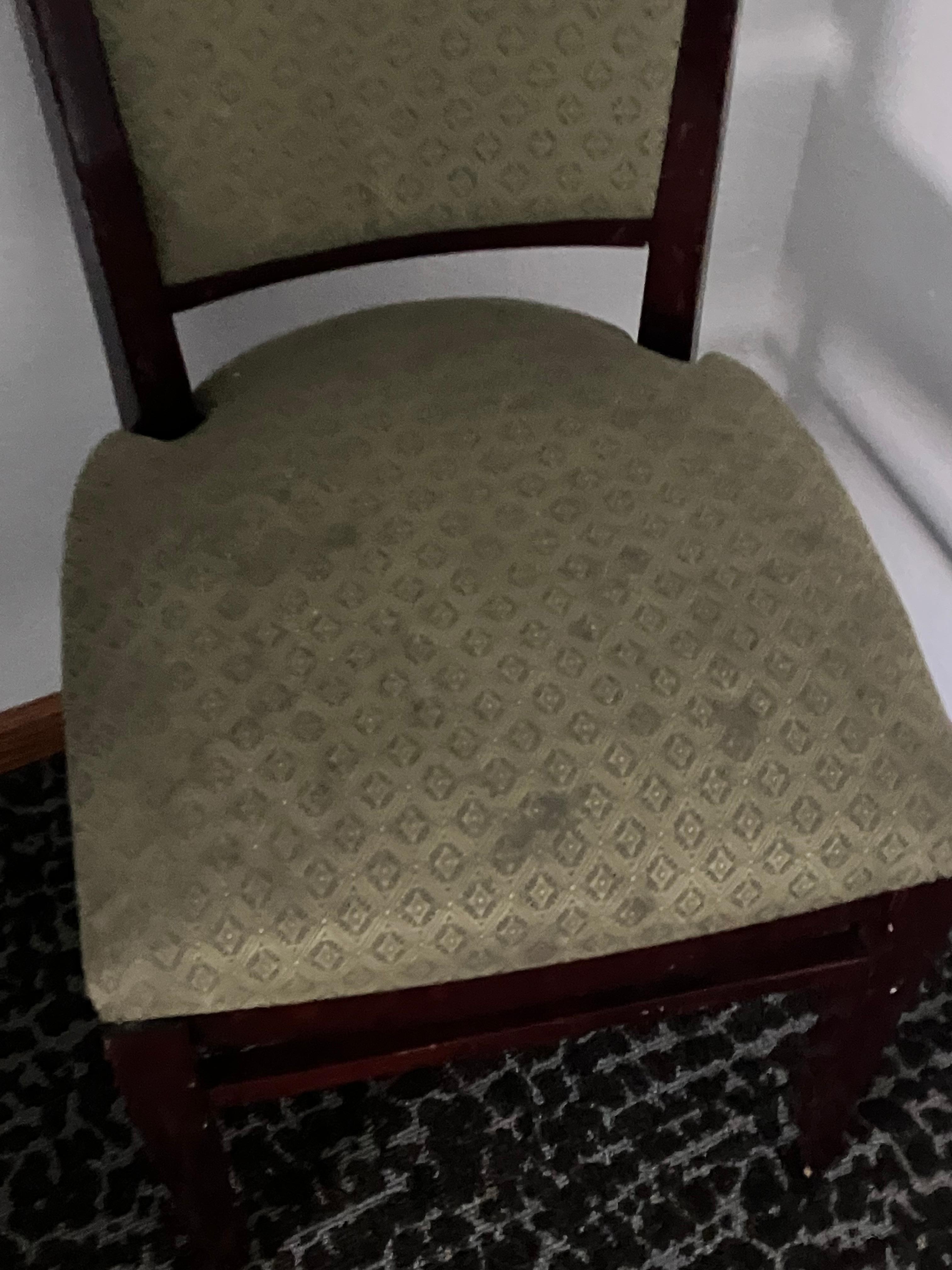 Dirty chair