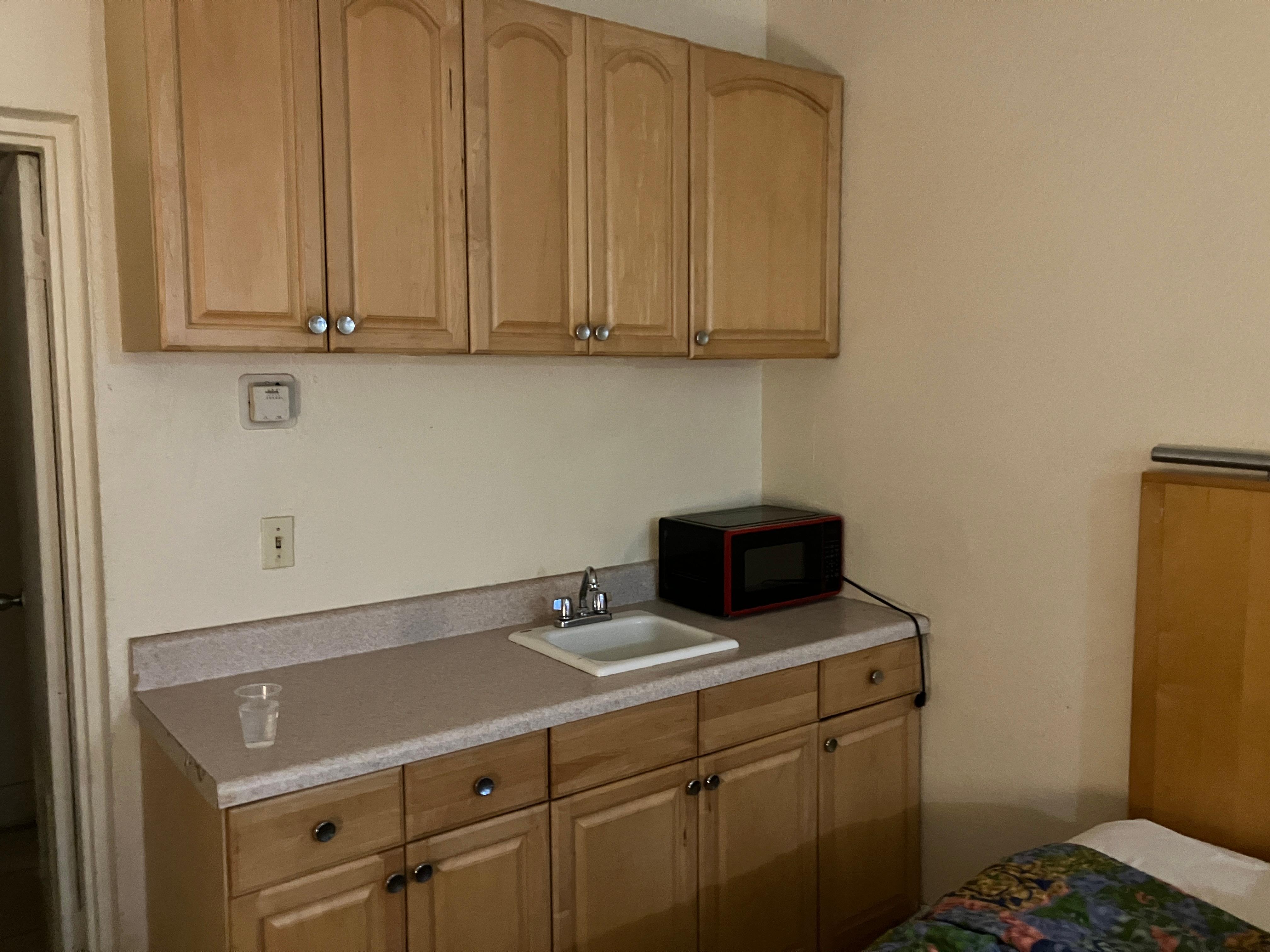 Microwave with no outlet