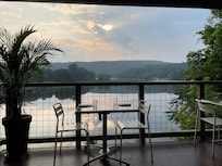 Downtown outdoor dining