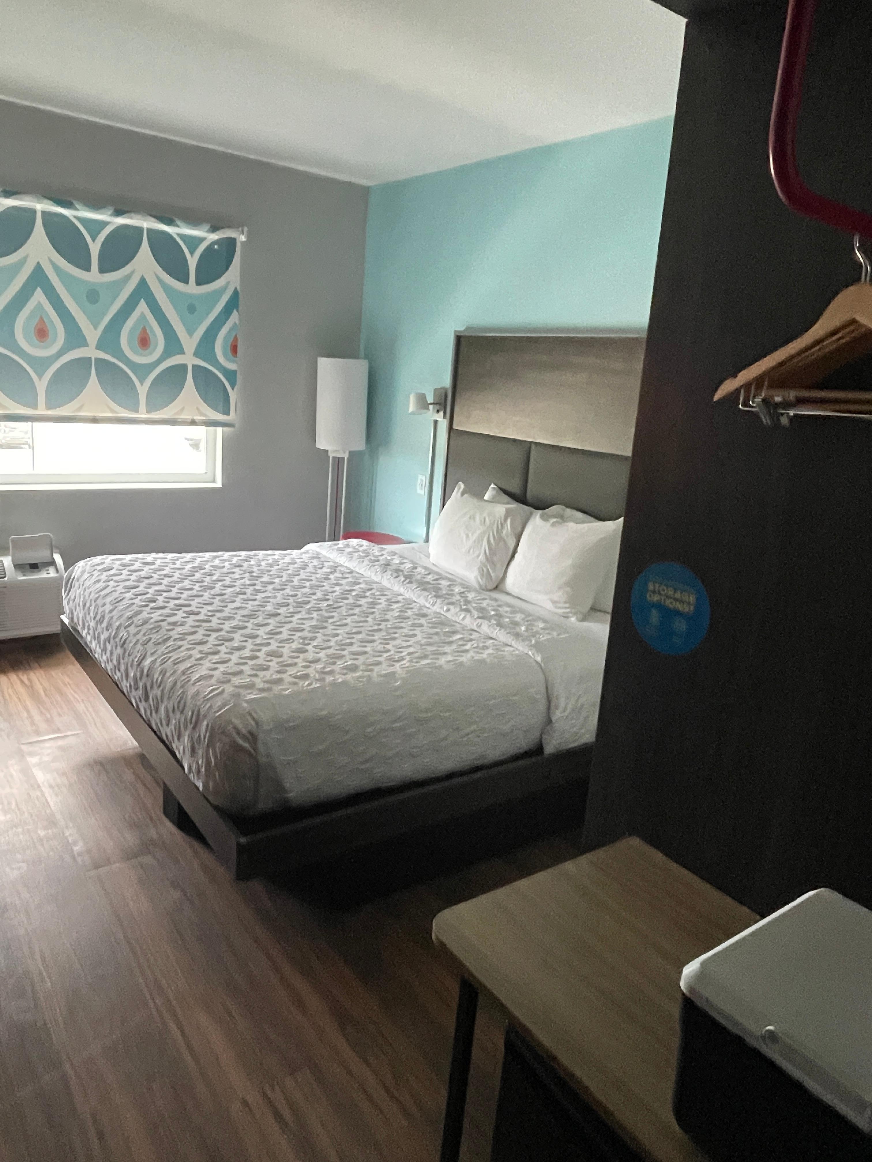 Spacious kind size room.