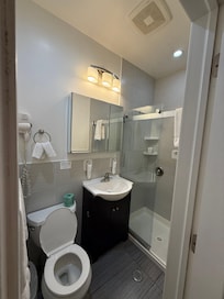 Clean private bathroom better than some chain hotels in town!