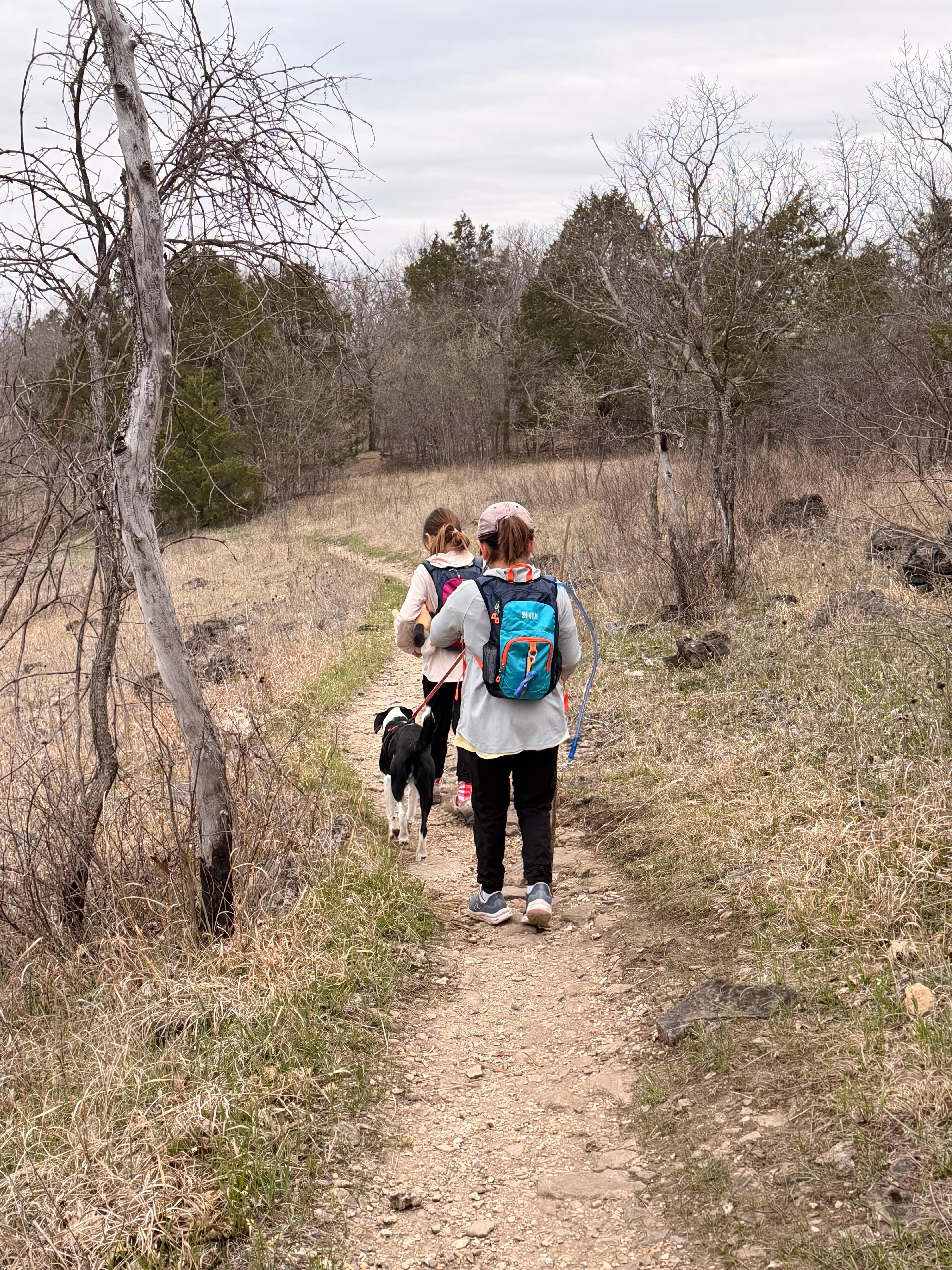 Dog friendly Trails at ha ha Tonka state park 