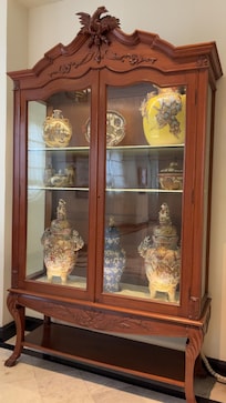 Hotellet er også som et museum med gjenstander fra sin over 120 år histore