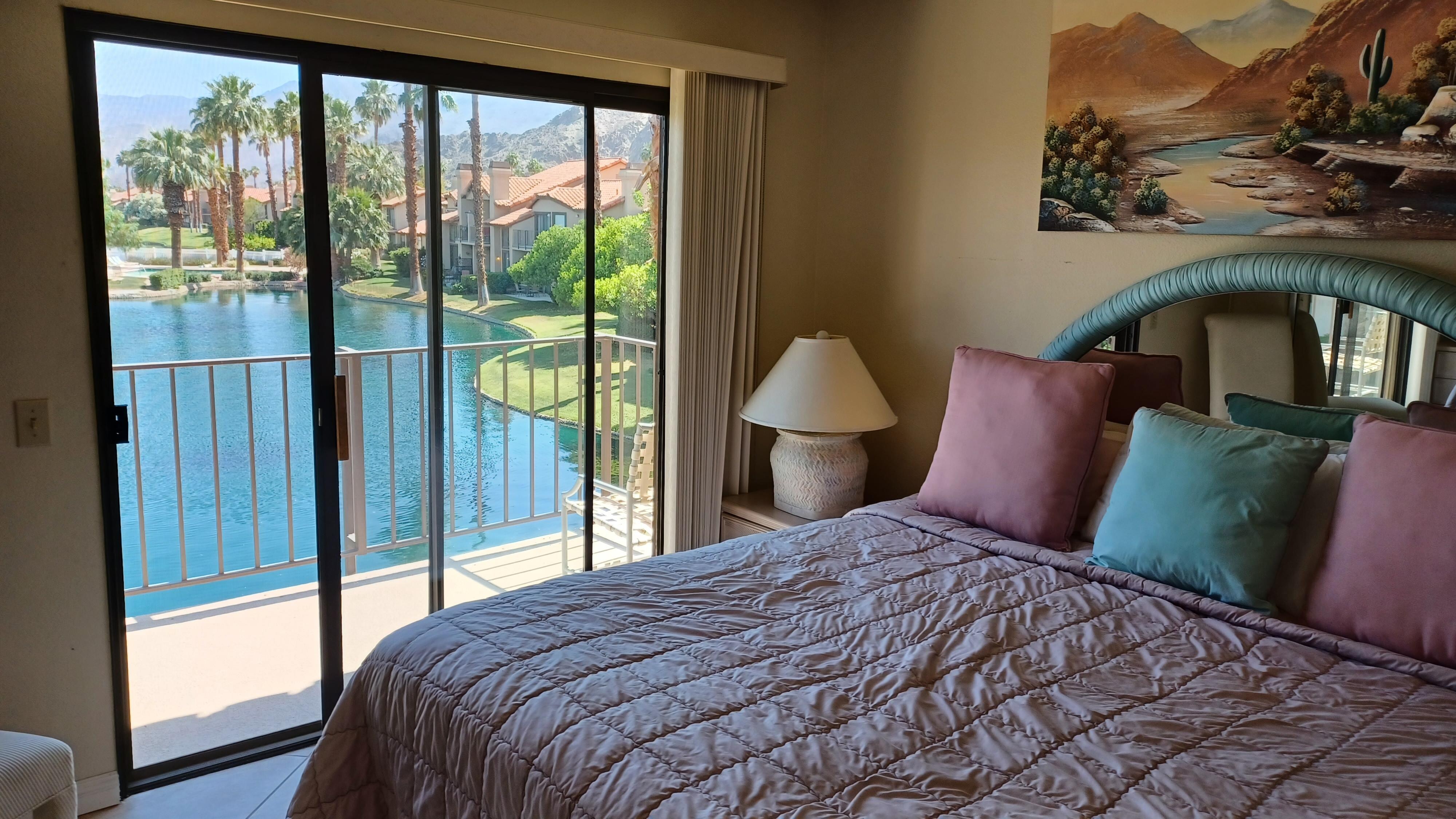 Second bedroom.