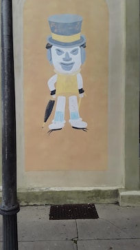 I'm a real ghost buff and the Hat Man was a great find.