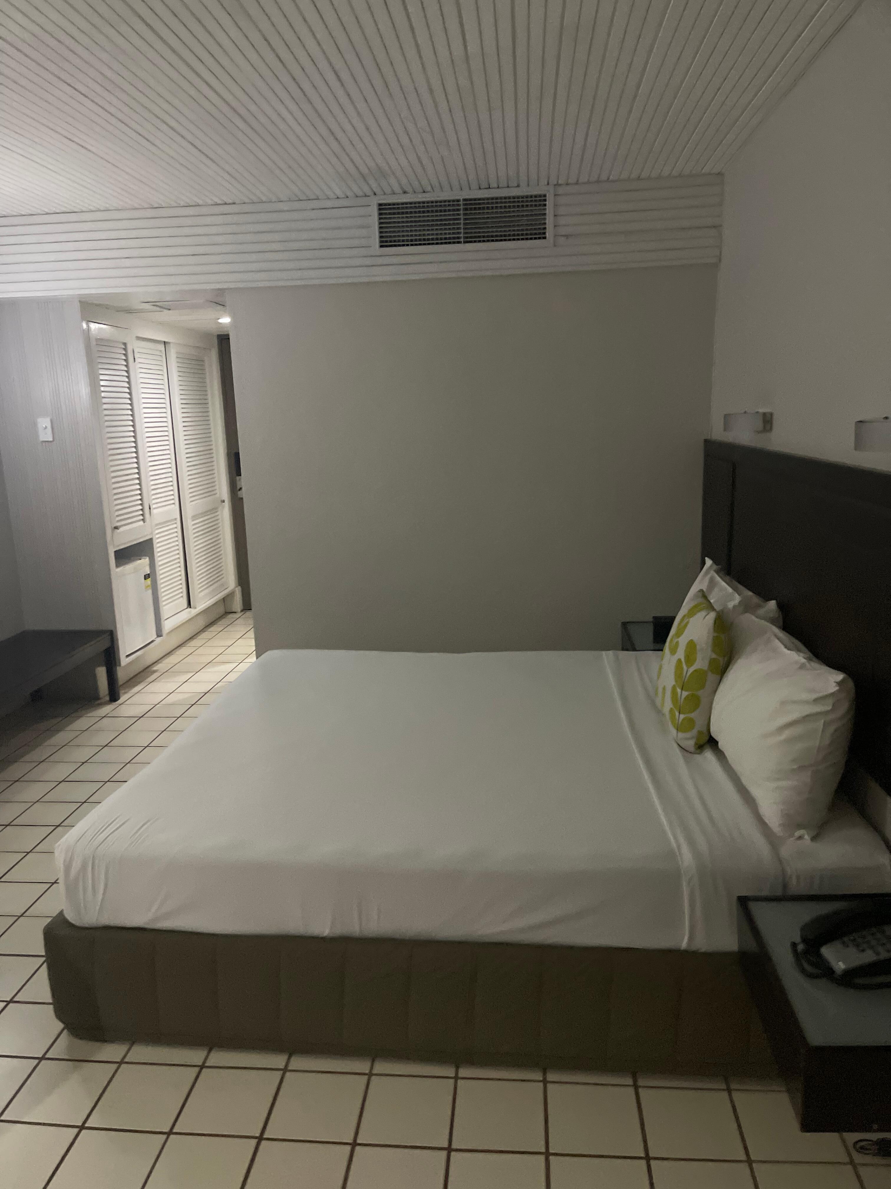 A deluxe room!