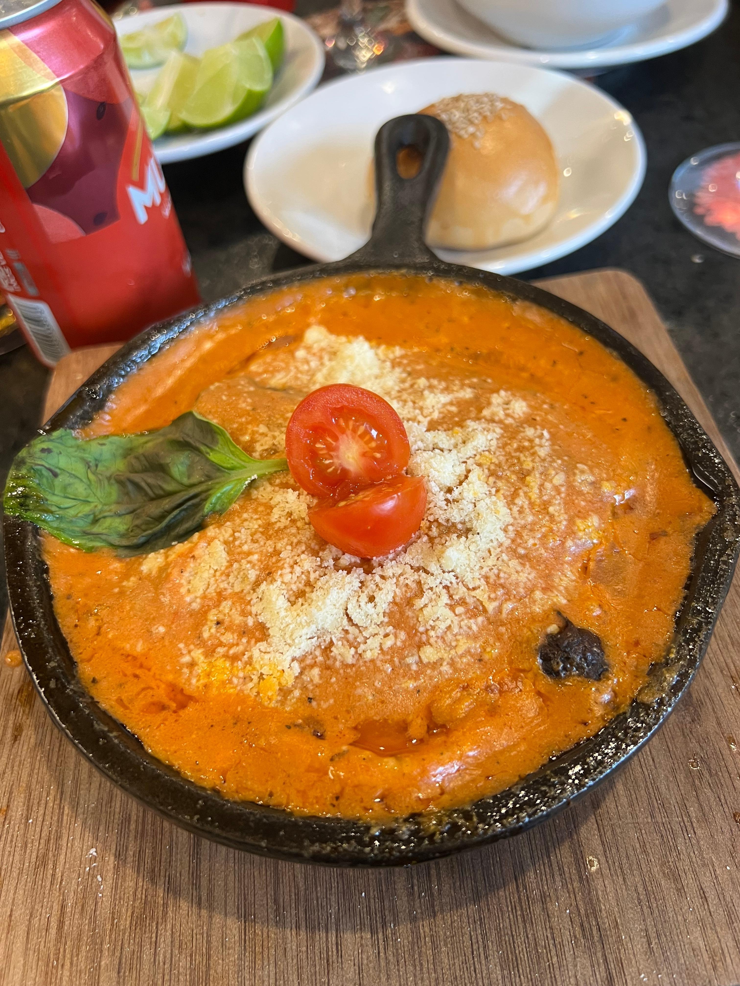 Lasagna, excellent!!! 