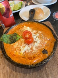 Lasagna, excellent!!!