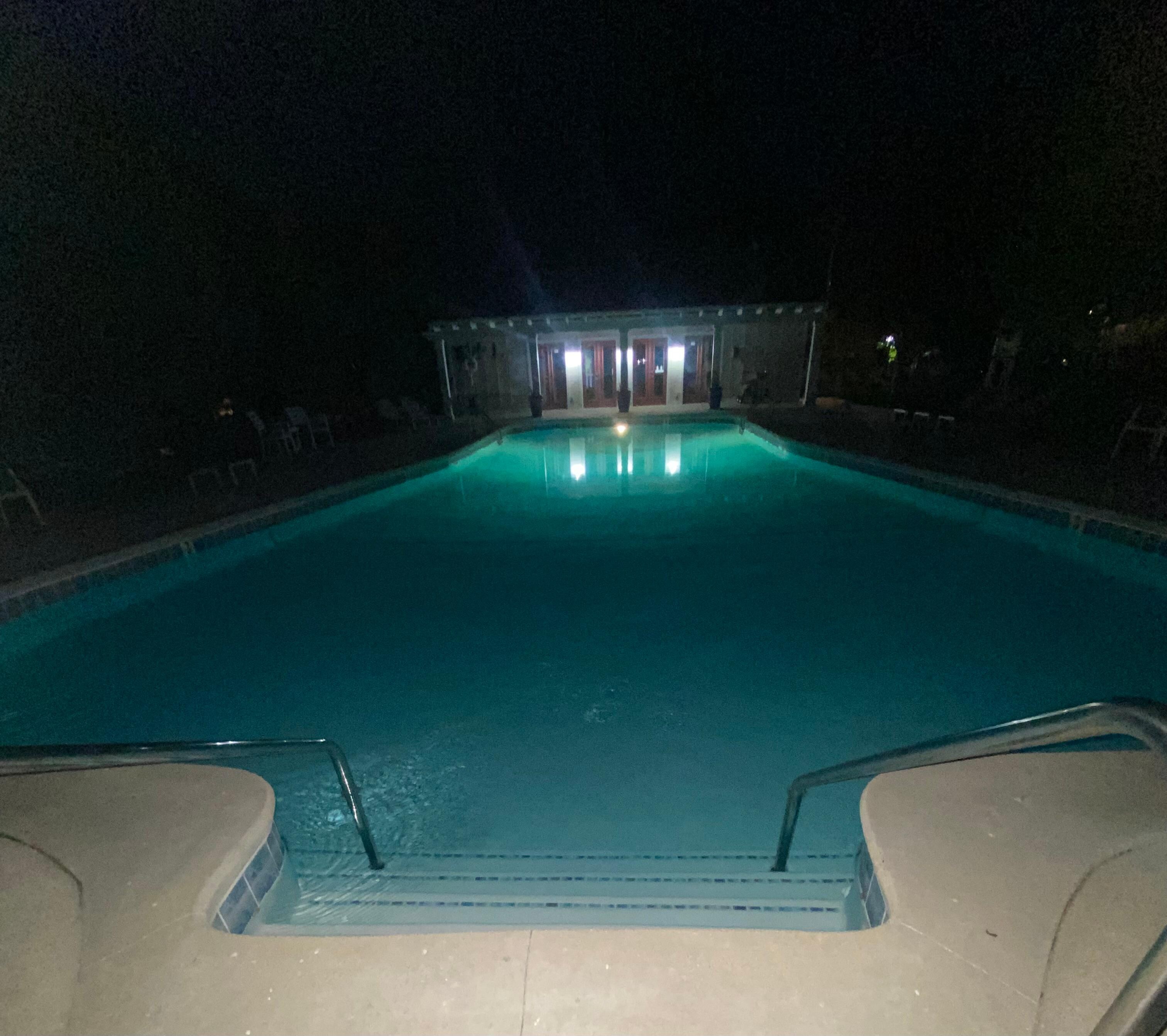 Pool & poolhouse - night view