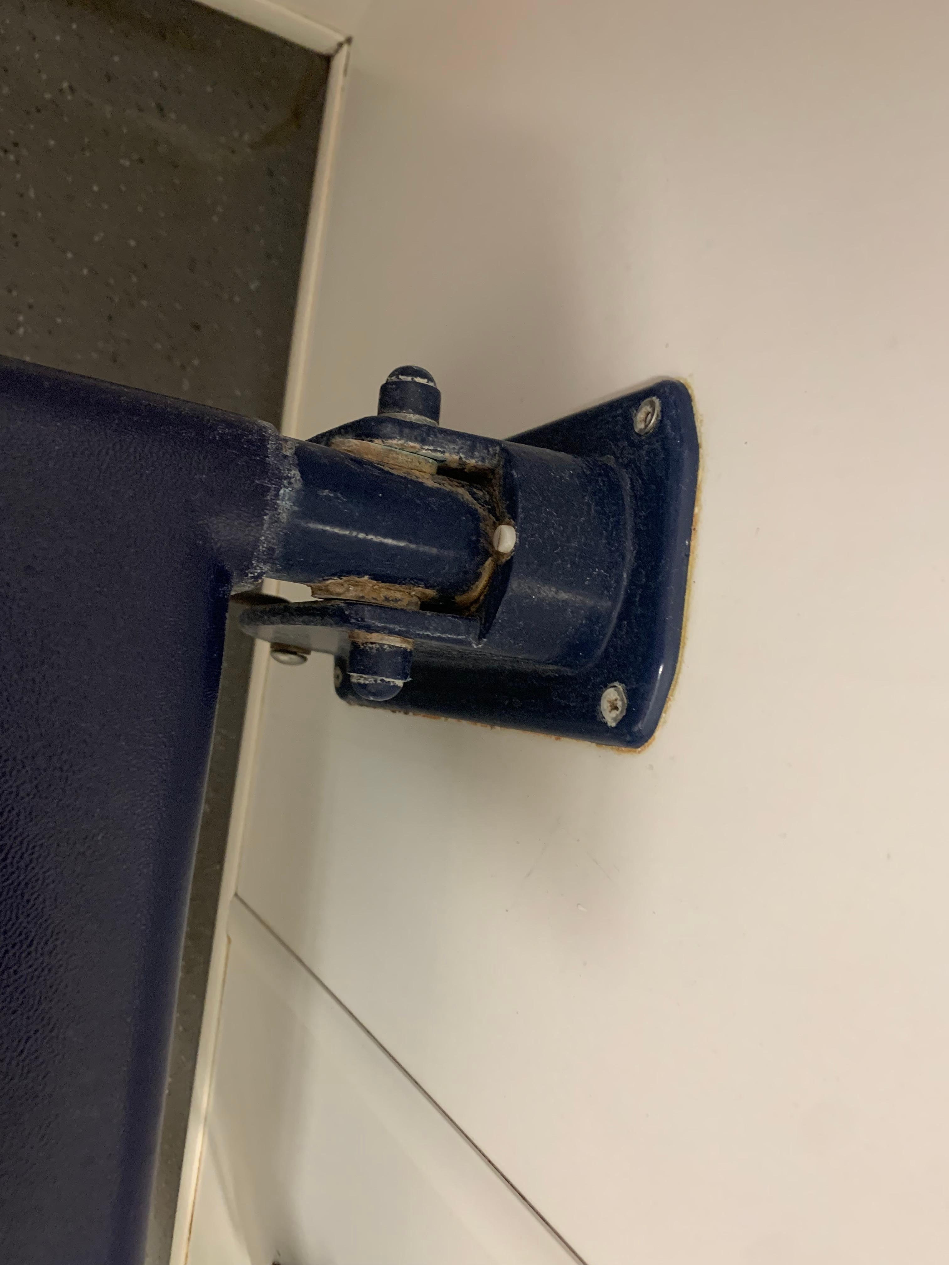 This is the shower rail to hold onto very dirty
