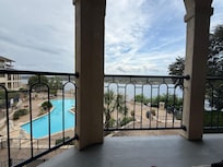 Wonderful condo with a beautiful view!