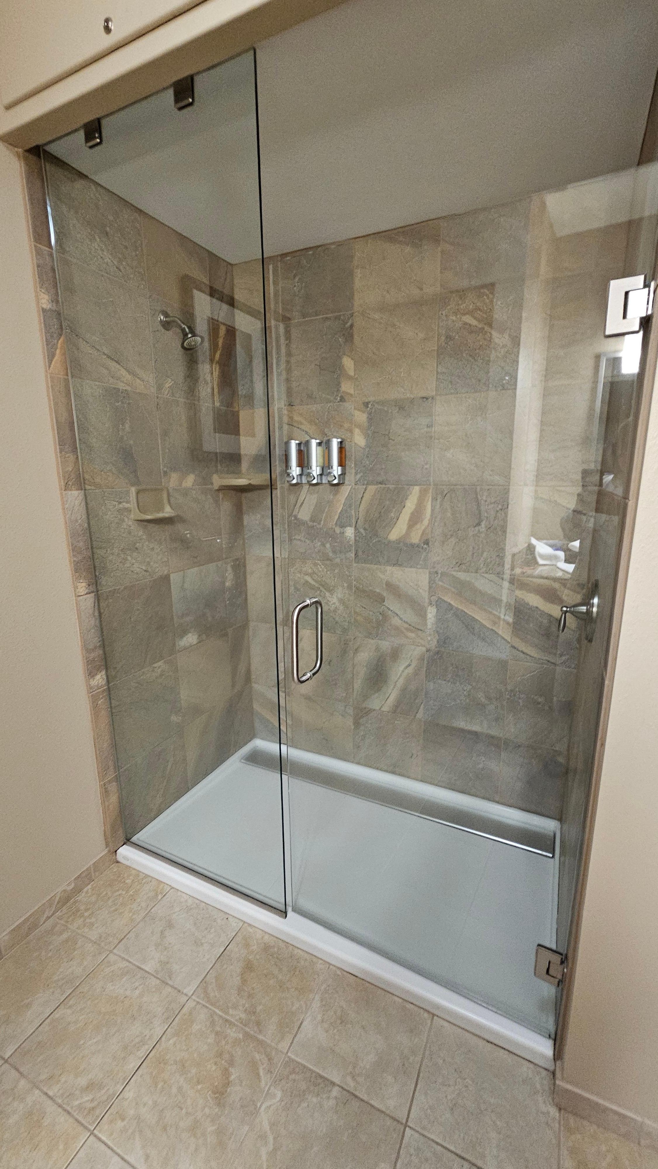 Best shower 🚿 🙌 ever. 