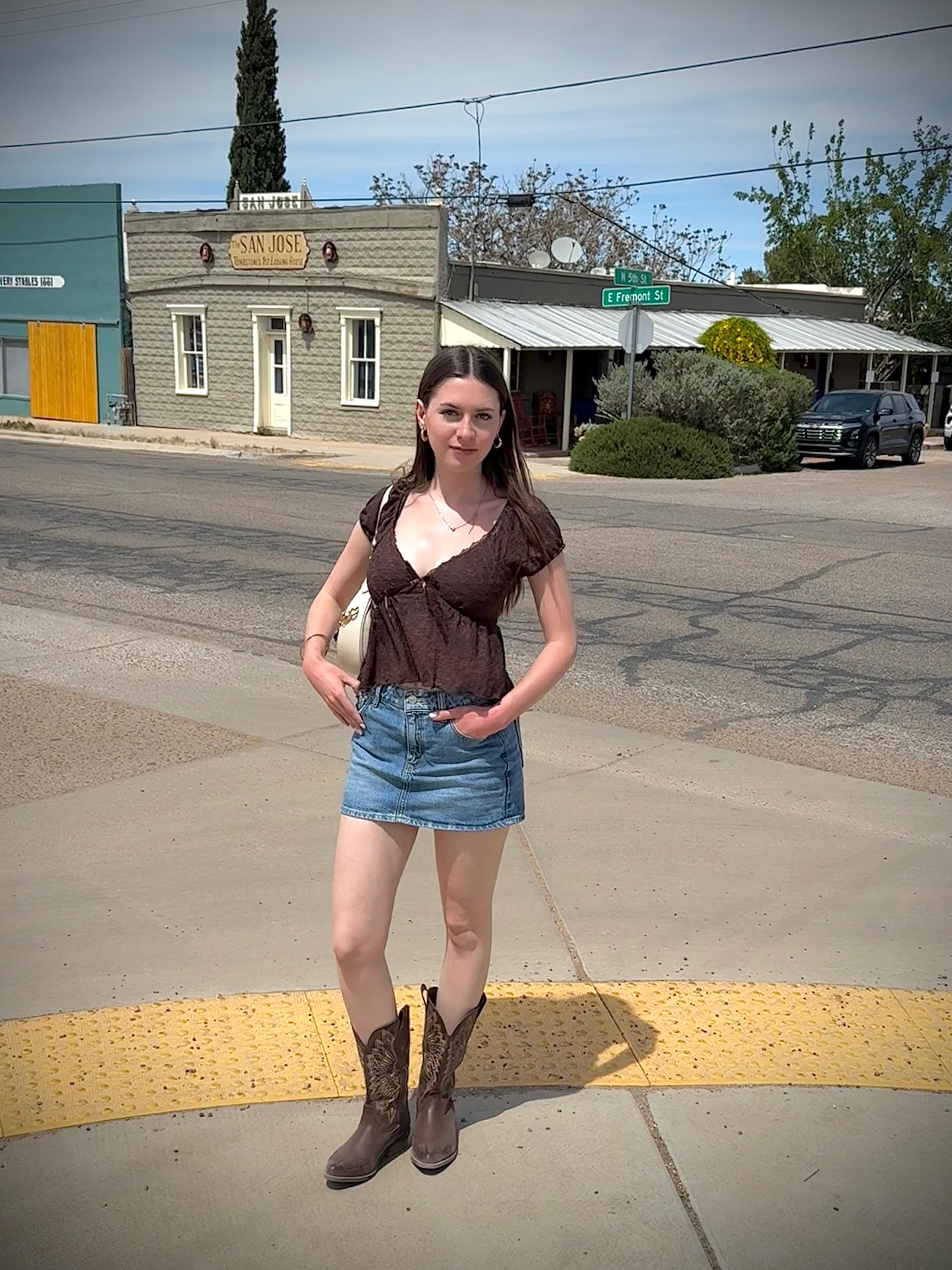 Perfect spot for a cowgirl! 